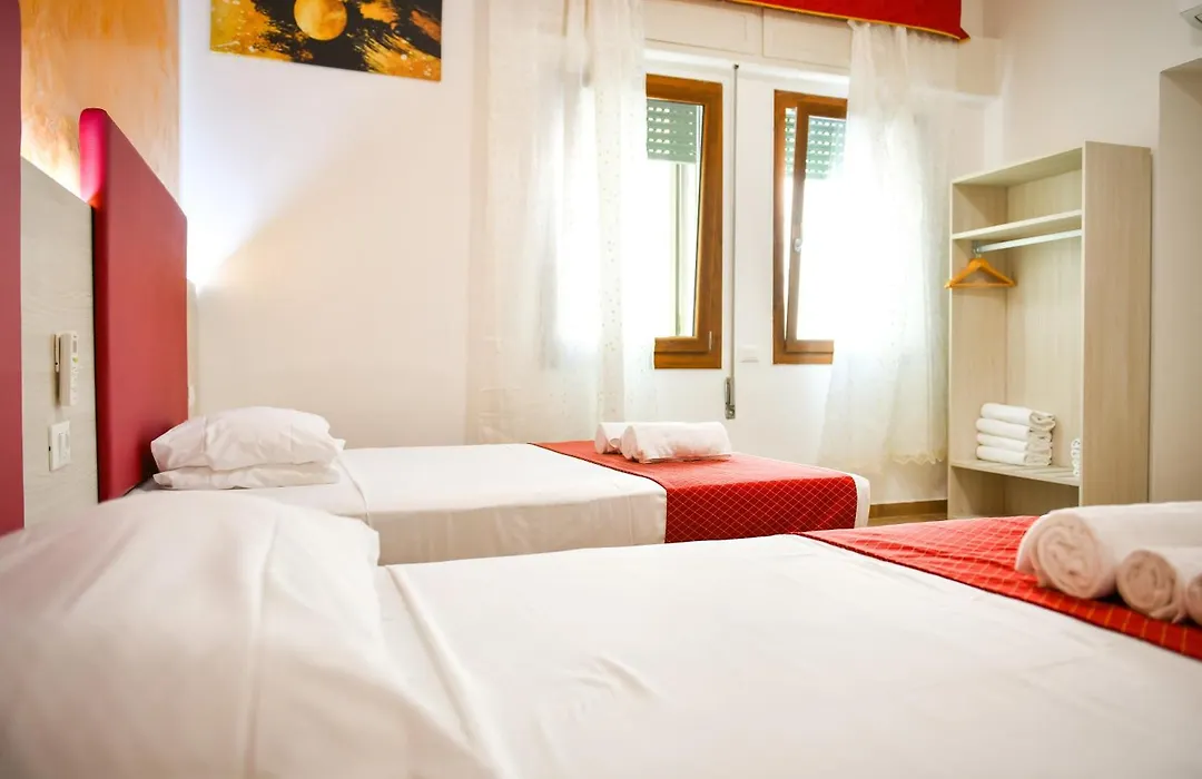 Vacation Venice Rooms-1